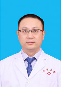 常万春(院长、骨外科副主任医师)